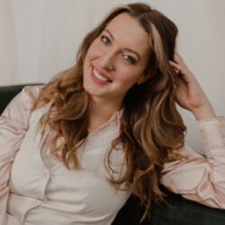Profile photo of Ivory